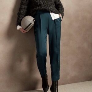 Banana Republic Pull on Pleated, satin effect Teal Women's Pants